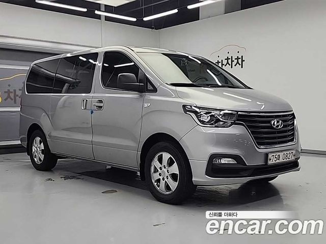 Hyundai Starex 4WD Wagon 12-Seater Smart — пробег 225 688 км — фото 4 из 5