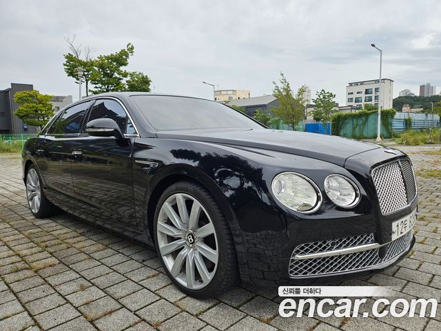 Bentley Flying Spur из Кореи Encar