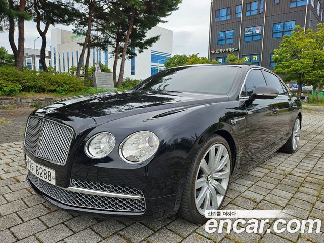 Bentley Flying Spur из Кореи Encar