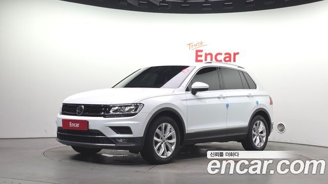 Volkswagen Tiguan 2.0 TDI Premium — пробег 89 759 км — фото 1 из 5