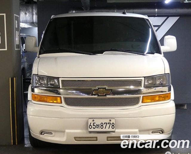 Chevrolet Express Van 6.0 — пробег 72 144 км — фото 1 из 5