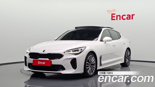 Kia Stinger 2.0 Turbo 2WD Platinum — пробег 172 714 км — фото 1 из 5