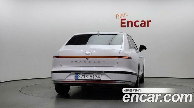 Hyundai Grandeur из Кореи Encar