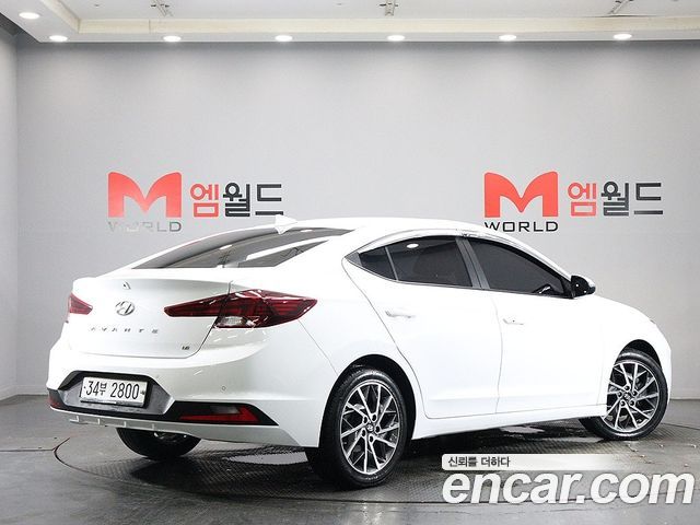 Hyundai AVANTE из Кореи Encar