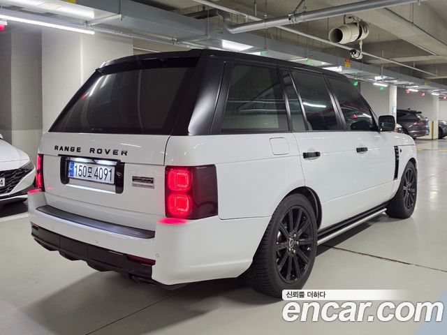 Land Rover Range Rover V8 5.0 Supercharged — пробег 189 400 км — фото 4 из 5