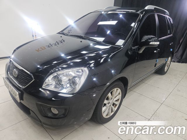 Kia Carens LPI 2.0 GLX High-Deluxe — пробег 140 000 км — фото 1 из 5