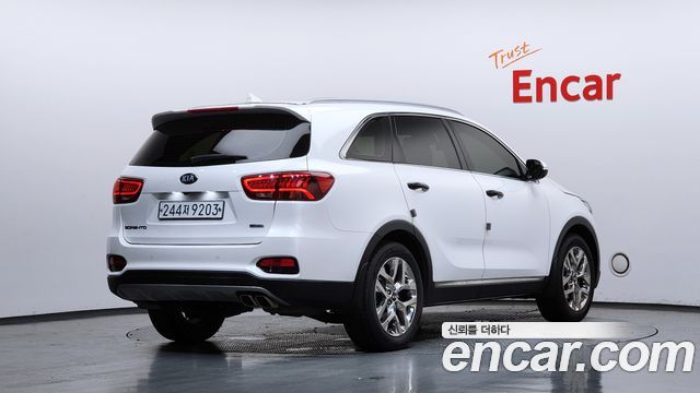 Kia Sorento Diesel 2.0 2WD Marster — пробег 111 896 км — фото 2 из 5