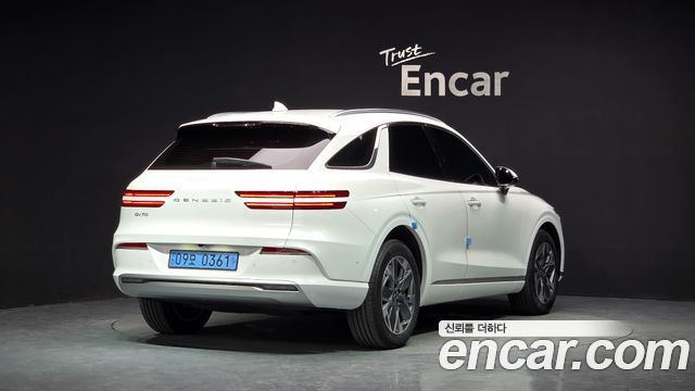 Genesis GV70 e-AWD — пробег 36 790 км — фото 2 из 5