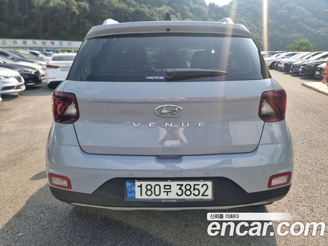 Hyundai Venue 1.6 Modern Plus — пробег 41 000 км — фото 4 из 5
