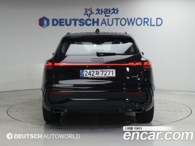 Audi Q5 45 TFSI Quattro S Line Black Ediiton — пробег 160 км — фото 4 из 5