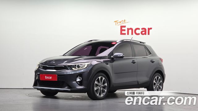 Kia Stonic из Кореи Encar