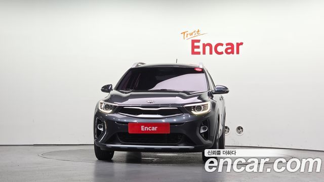 Kia Stonic из Кореи Encar