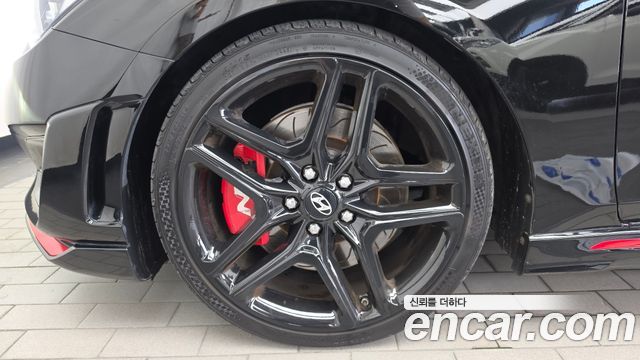 Hyundai Veloster 2.0 N — пробег 120 565 км — фото 5 из 5
