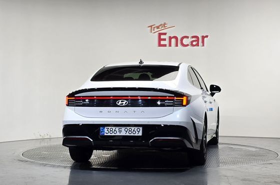 Hyundai Sonata 2.0 Premium — пробег 29 358 км — фото 4 из 5