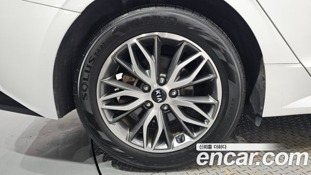 Kia K5 из Кореи Encar