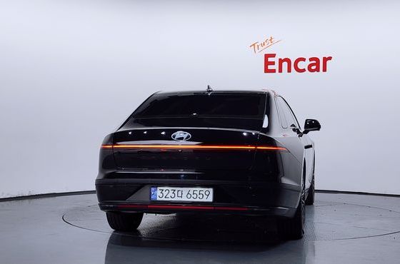 Hyundai Grandeur Calligraphy — пробег 19 431 км — фото 4 из 5