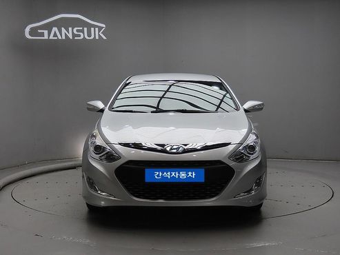 Hyundai Sonata 2.0 Premier — пробег 63 377 км — фото 1 из 5