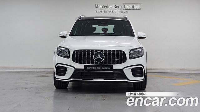 Mercedes-Benz GLB-Class AMG GLB35 4MATIC — пробег 19 км — фото 3 из 5