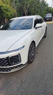 Hyundai Grandeur 2,5 Gasoline 2WD Exclusive — пробег 14 000 км — фото 3 из 5