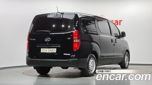 Hyundai Starex Van 3-Seater Style — пробег 310 500 км — фото 2 из 5