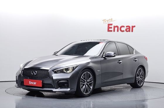 Infiniti Q50 3.5 Hybrid Essence — пробег 74 234 км — фото 1 из 5