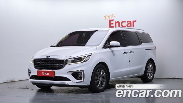 Kia Carnival из Кореи Encar