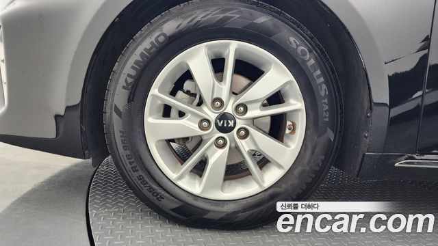 Kia K5 из Кореи Encar