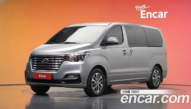 Hyundai Starex Urban 9-Seater Exclusive — пробег 46 955 км — фото 1 из 5