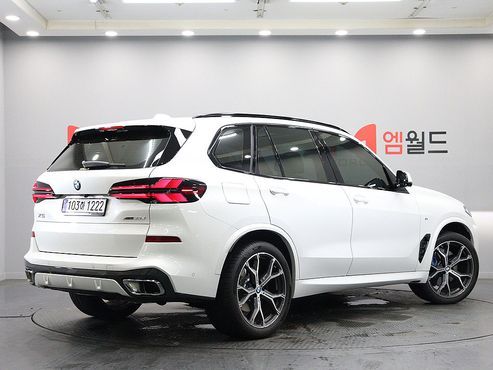 BMW X5 xDrive 30d M Sport — пробег 4 870 км — фото 4 из 5