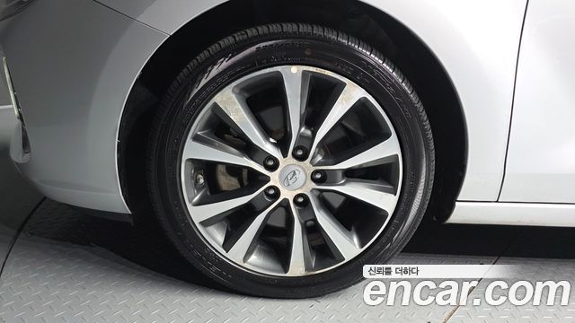 Hyundai i30 из Кореи Encar