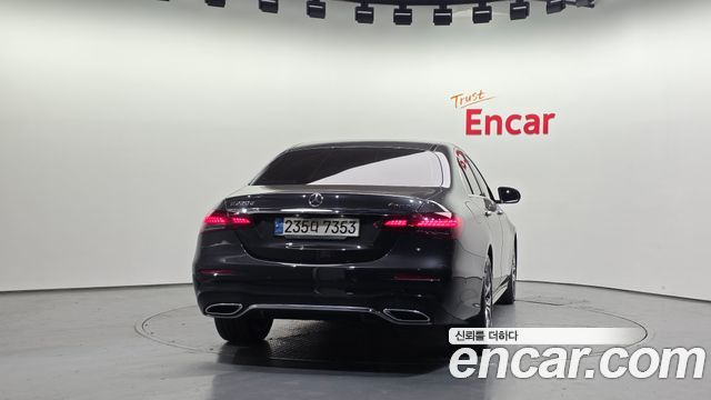Mercedes-Benz E-Class из Кореи Encar