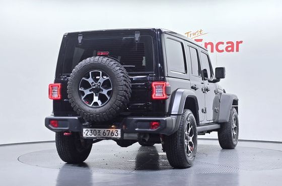 Jeep Wrangler 2.0 Rubicon Power Top 4Door — пробег 93 846 км — фото 4 из 5