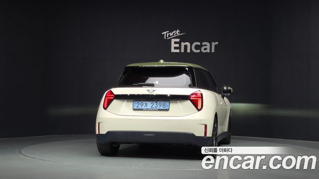 Mini Cooper из Кореи Encar
