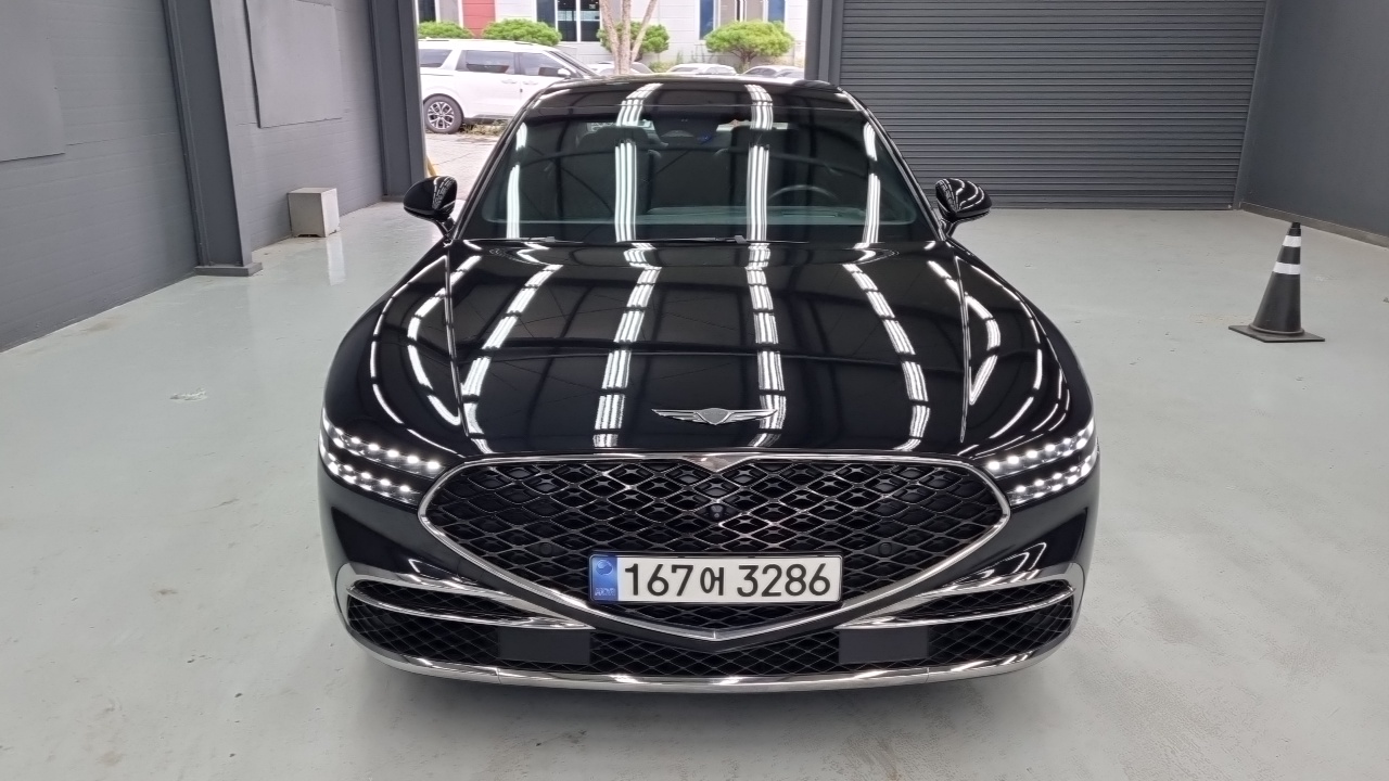 Genesis G90 из Кореи Encar