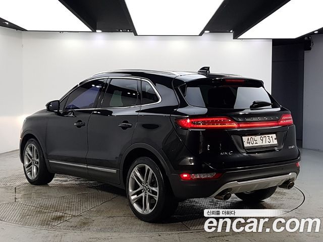 Lincoln MKC 2.0 AWD — пробег 129 900 км — фото 3 из 5