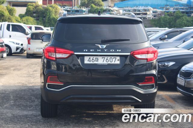 Ssangyong Rexton из Кореи Encar