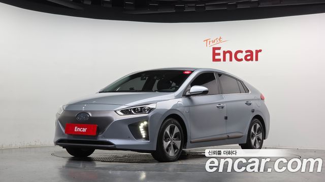 Hyundai Ioniq Q — пробег 122 102 км — фото 1 из 5