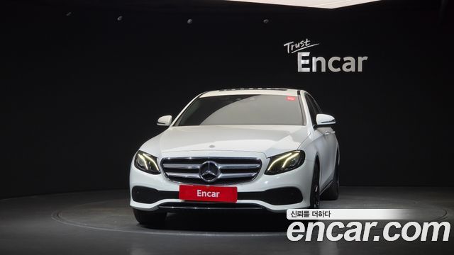 Mercedes-Benz E-Class из Кореи Encar