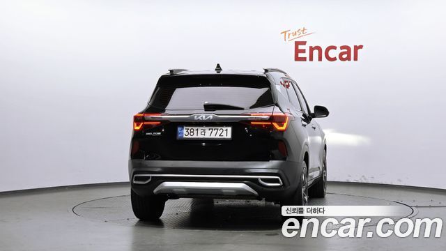 Kia Seltos из Кореи Encar