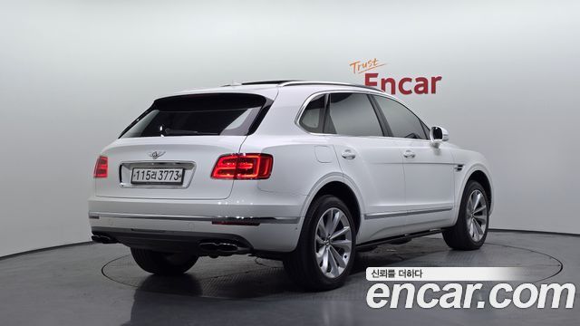 Bentley Bentayga из Кореи Encar