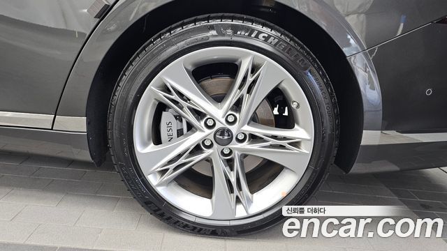 Genesis G90 из Кореи Encar