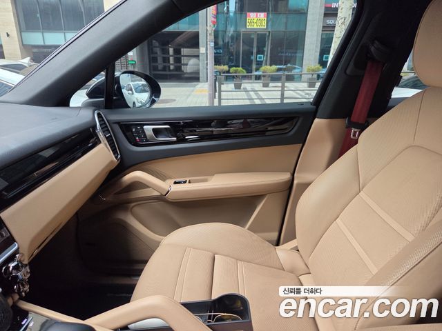 Porsche Cayenne 3.0 Coupe — пробег 29 700 км — фото 5 из 5