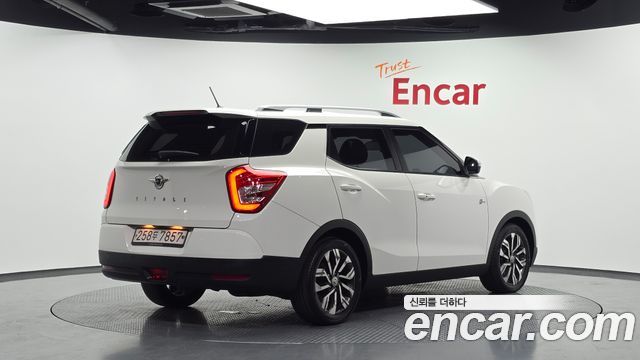 Ssangyong TIBOLI из Кореи Encar