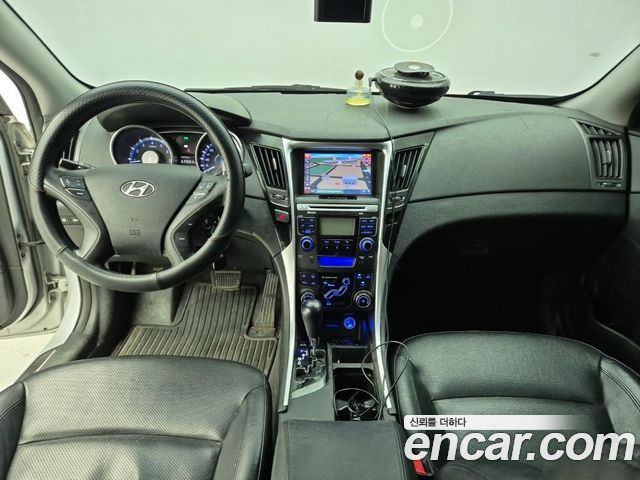 Hyundai Sonata LPi Top — пробег 161 146 км — фото 5 из 5