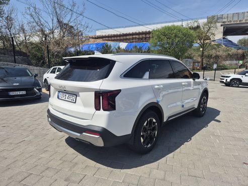 Kia Sorento Gasoline 2.5T 2WD Noblesse — пробег 10 424 км — фото 5 из 5