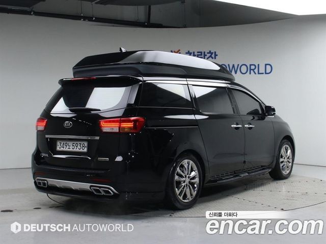 Kia Carnival из Кореи Encar