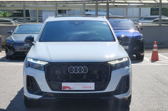 Audi Q7 55 TFSI Quattro Premium — пробег 1 525 км — фото 3 из 5