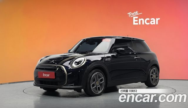 Mini Cooper Resolute Edition 3rd — пробег 43 849 км — фото 1 из 5