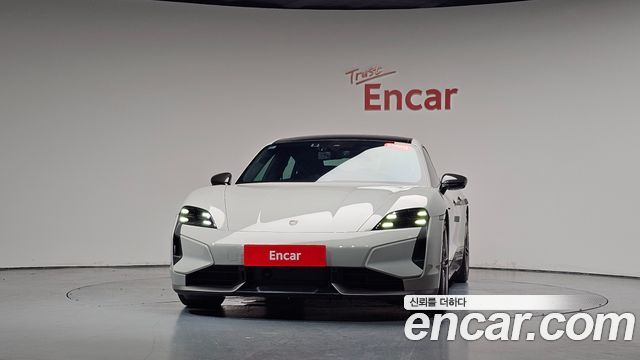 Porsche Taycan из Кореи Encar