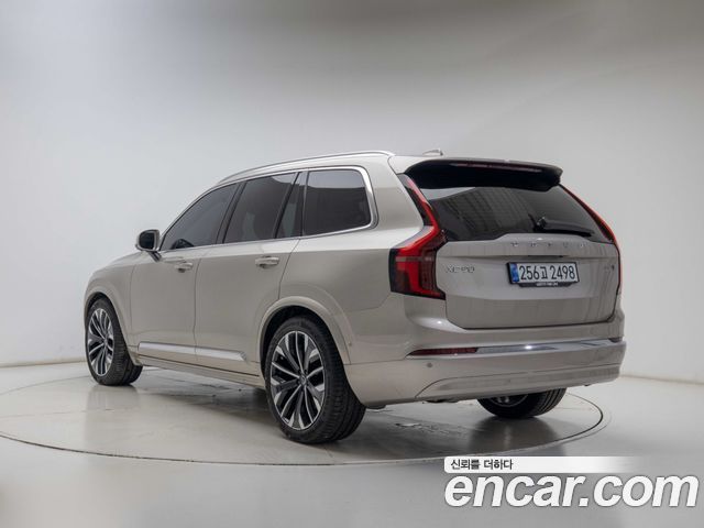 Volvo XC90 B6 Ultra Bright — пробег 2 769 км — фото 4 из 5